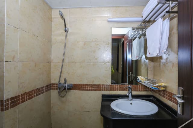 Business Standard Room