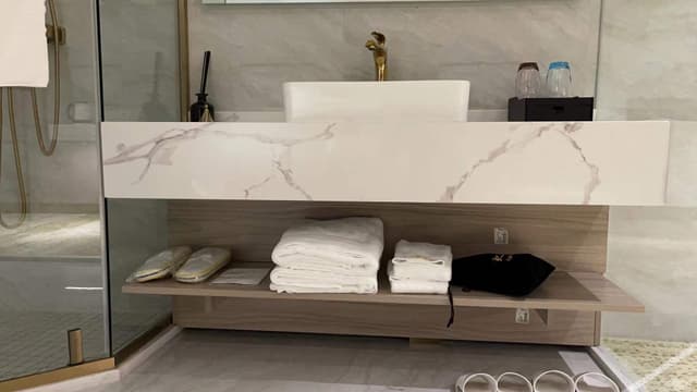 Selected Queen Room