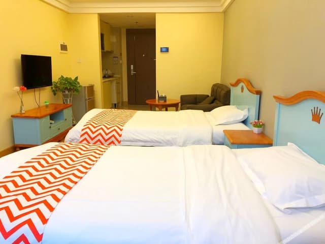 Comfy Twin Room