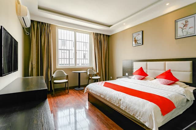 Cozy Double Room