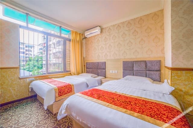 Cozy Room (2 Beds)
