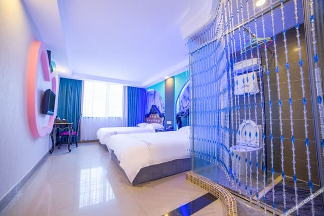 Warm Room