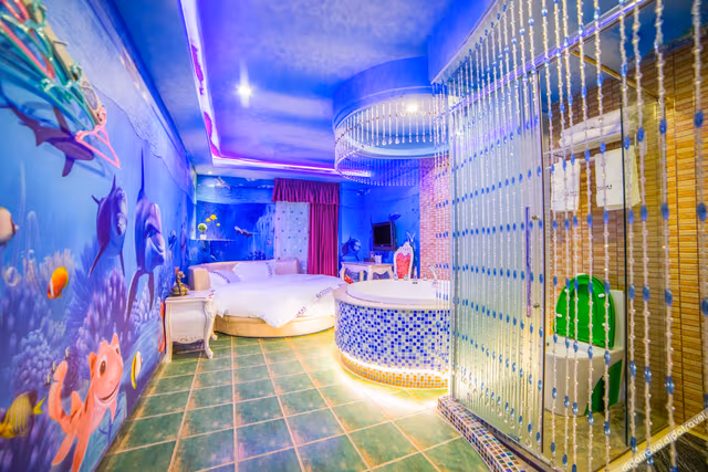Ocean Room