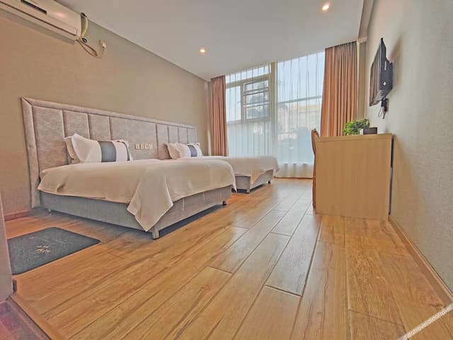 Deluxe Room (2 Beds)
