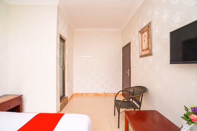 Queen Room