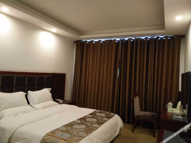 Standard Room(With Computer)