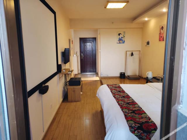 Featured Themed Room
