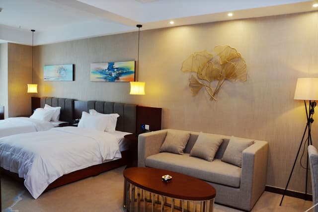 Business Standard Room
