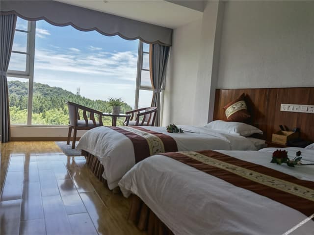 Sunrise View Deluxe Twin Room