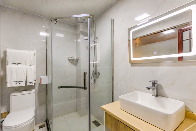 Ting Jian Double Bed Room