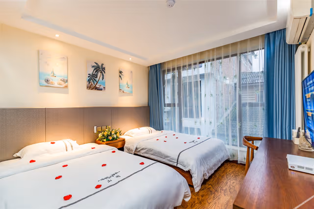 Guestroom (2 Beds)