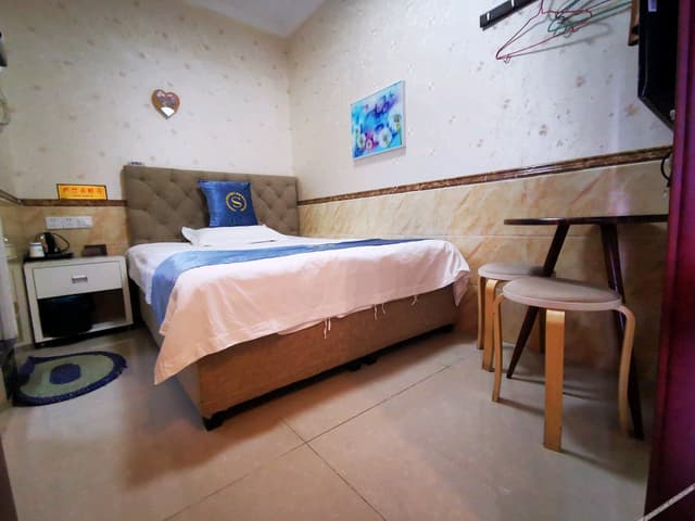 Cozy Single Room