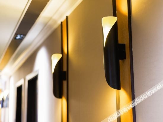 ลานจื่อ โฮเทล (ไท่กู้ ลี่) (Lanzi Hotel (TaiKoo Li))4