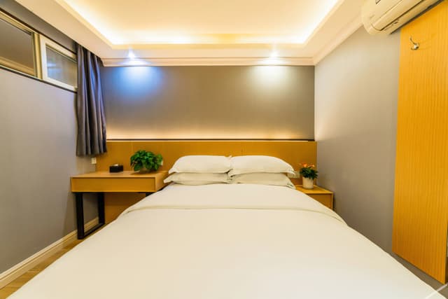 Comfy Double Room