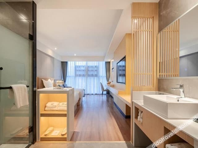 Business Room (2 beds)