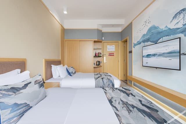 Standard Room (2 Beds)