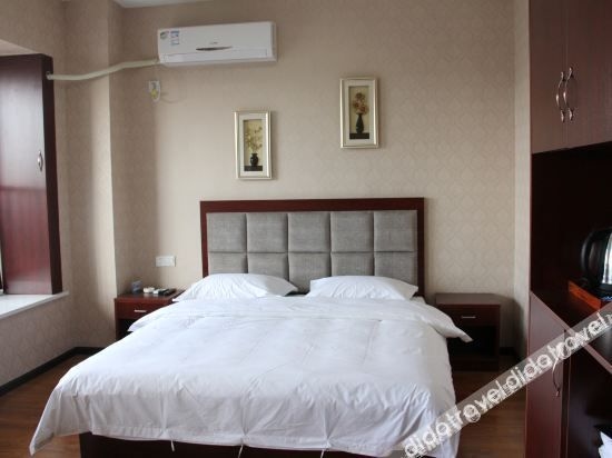 เฉิงตู ซิงเฟิง ธีม โฮเทล (Chengdu Xingfeng Theme Hotel)1