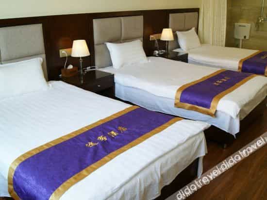 Chengdu Tuli Hotel (Sanyang Street) Chengdu Tuli Hotel (Sanyang Street)