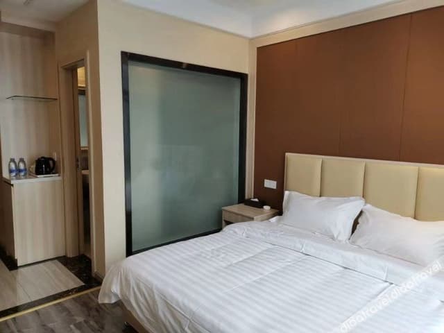 Sunshine Cozy Room (Double Bed)