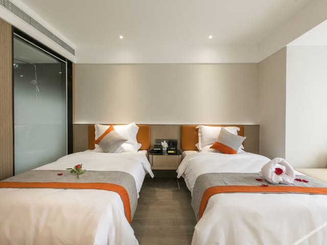 Deluxe Room (2 Beds)