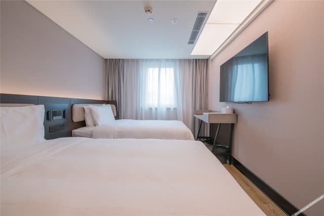 Business 2-bed Room