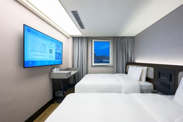 Business 2-bed Room