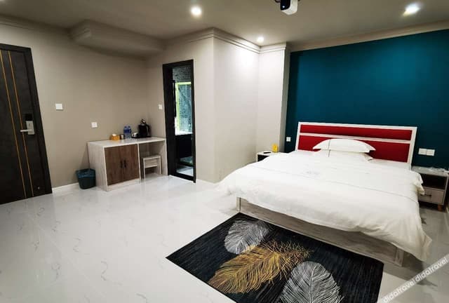 Featured Room (Double Bed)