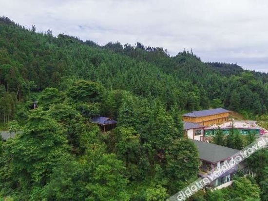 เทียนชี่กู่ โฮเทล (Tianchigu Hotel)3