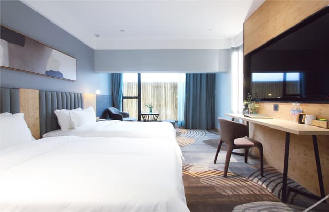 Elegant Twin Room