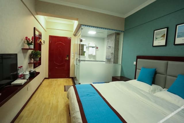 Cozy Double Room