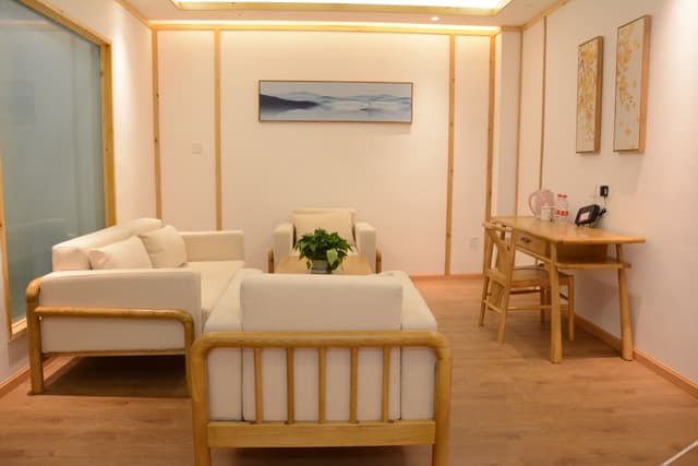 River-view Suite