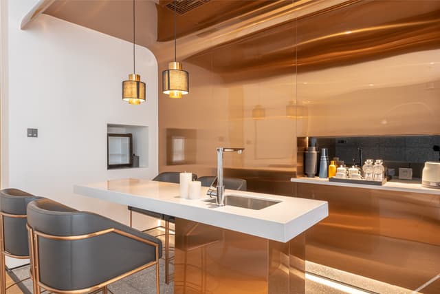 Qing Yun Executive Suite