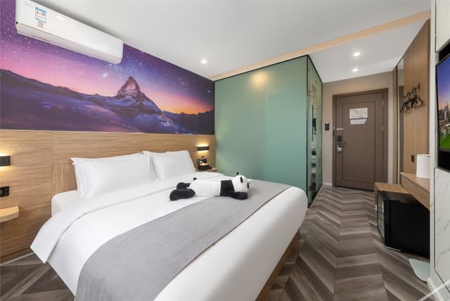 Bed In Guestroom (Double Bed)
