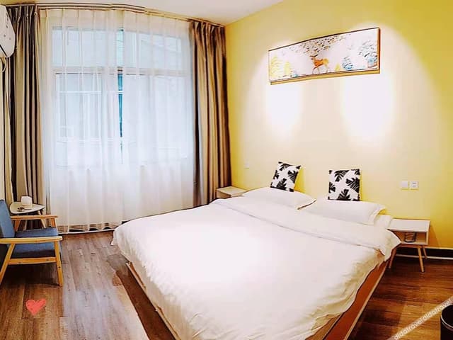 Cozy Double Room