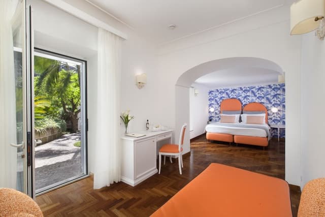 Deluxe Double Room, 1 Double Bed, Garden Area