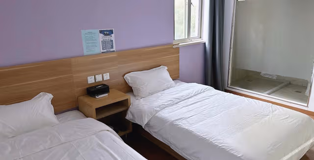 Guestroom (2 Beds)