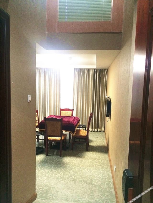 Deluxe Suite (with Mahjong)