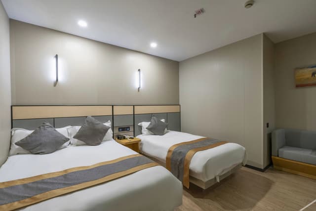 Z Smart Double Bed Room