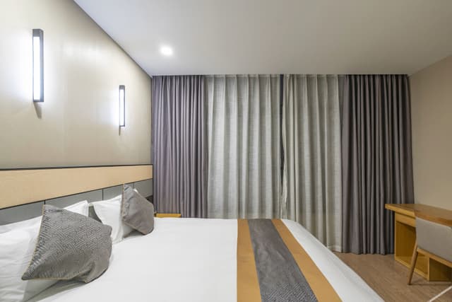 Executive Room (Double Bed)