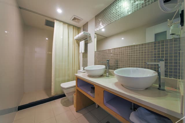Executive Room (Double Bed)