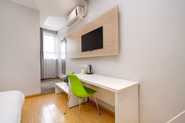 Superior Queen Room