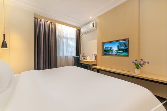 Meicheng Double Bed Room