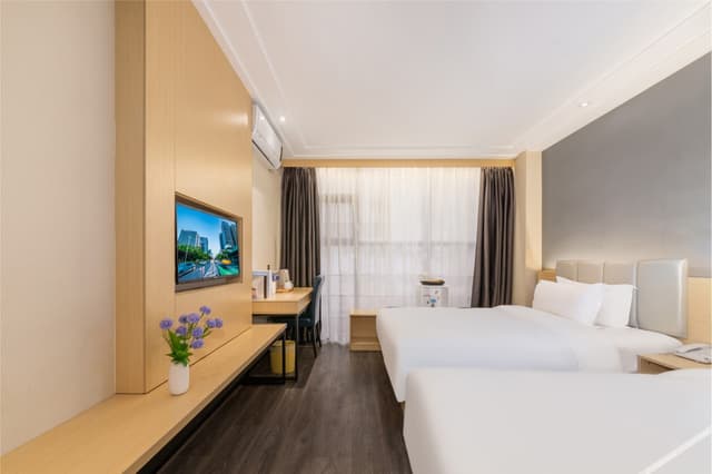 Wancheng Twin Room
