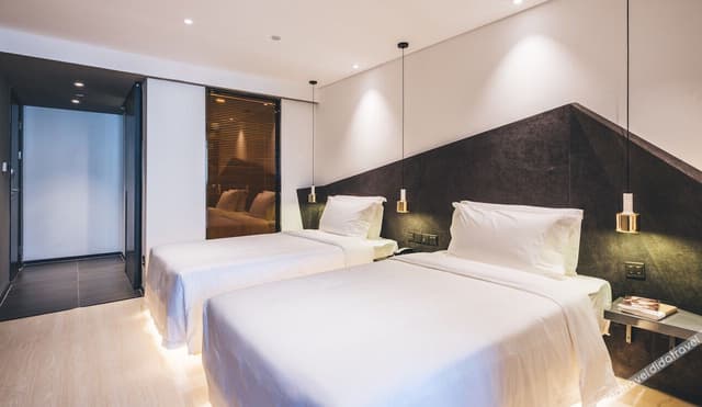 Yunyuan Light Enjoyment Twin Room