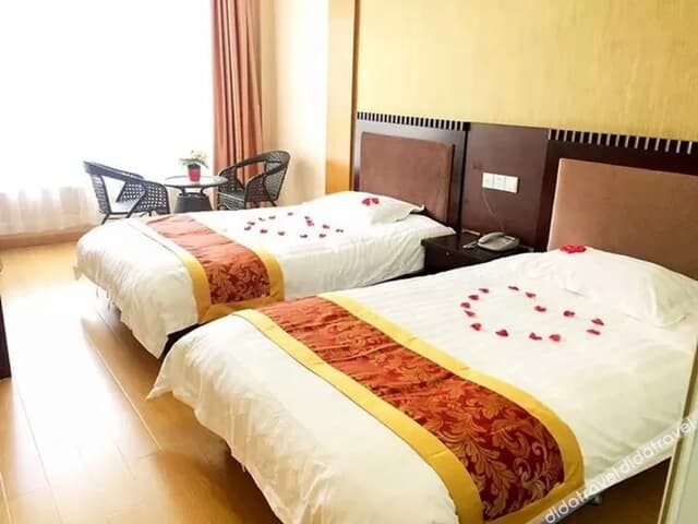 Guestroom (2 Beds)