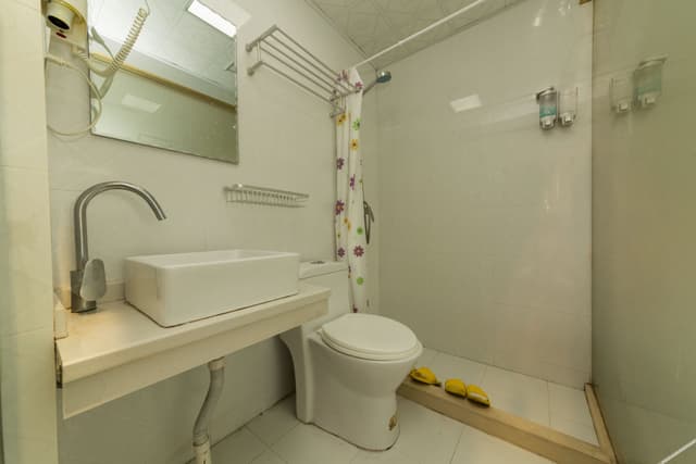 Guestroom (2 Beds)