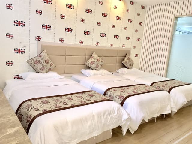 Deluxe Triple Room
