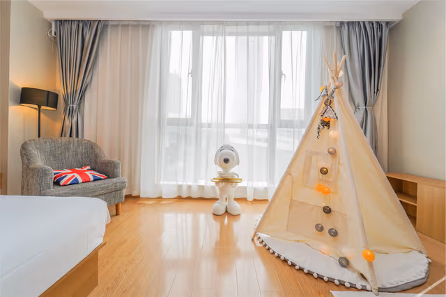 Leisure Life Audio-Visual Double Bed Room
