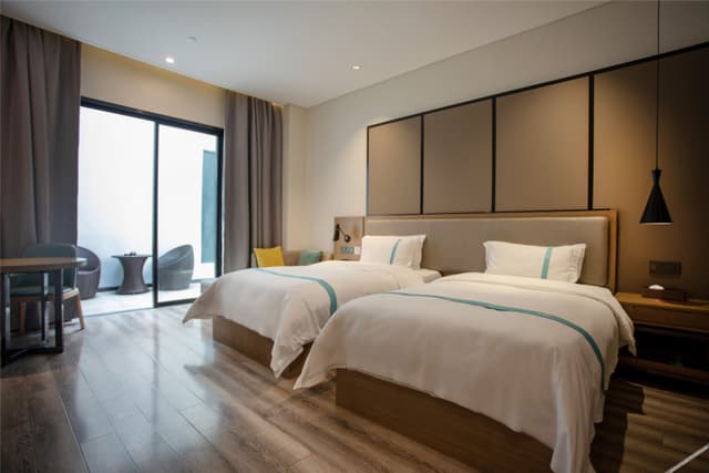 Deluxe Room (2 Beds)