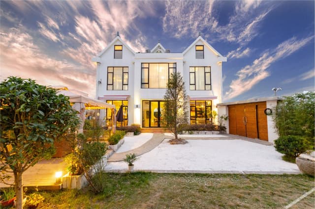 Detached Villa